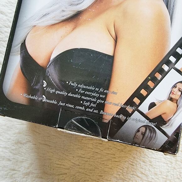 Pleasure Wigs Hillary Two Toned Straight Wig - Picture 2 of 2